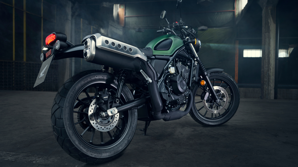 A parked green SCL500